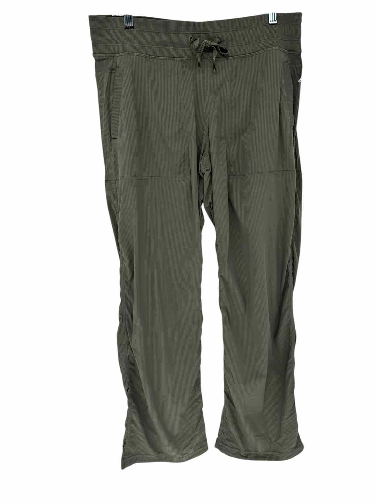 Lululemon Dance Studio Pant III Green Size 12