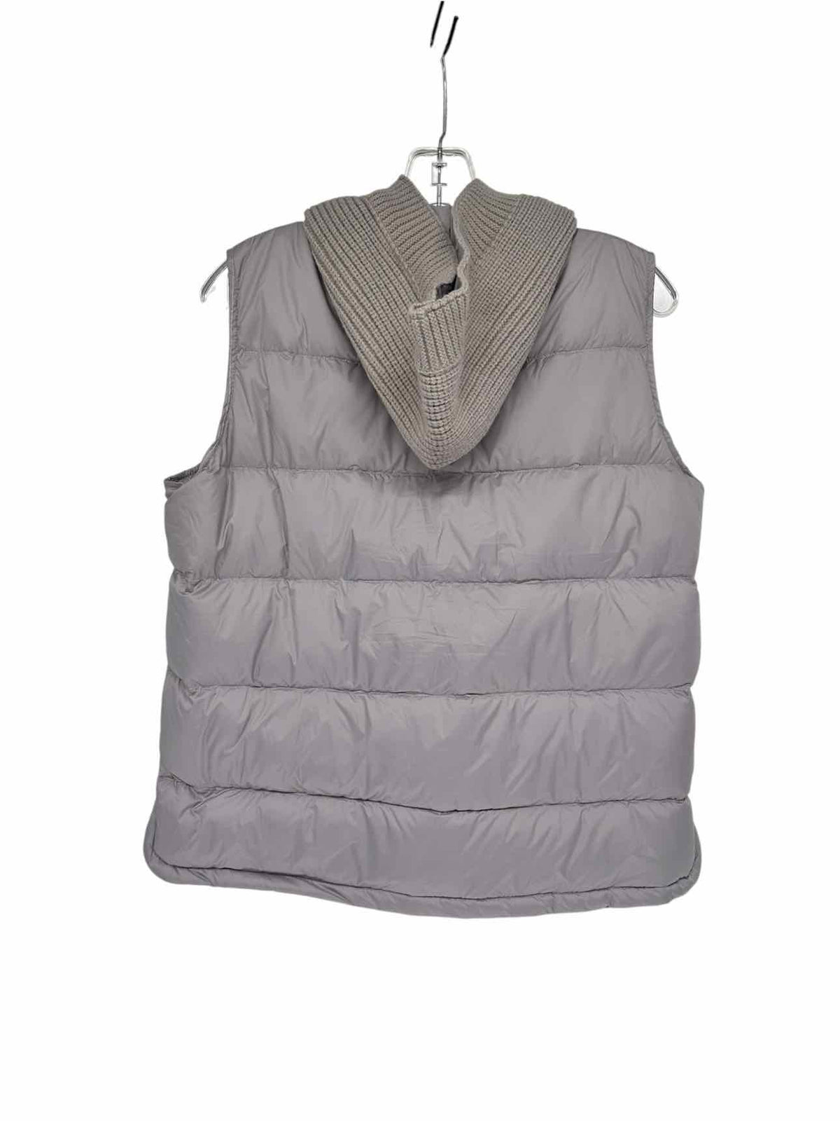 Coco + Carmen Casey Down Filled Vest Size S/M **NEW**