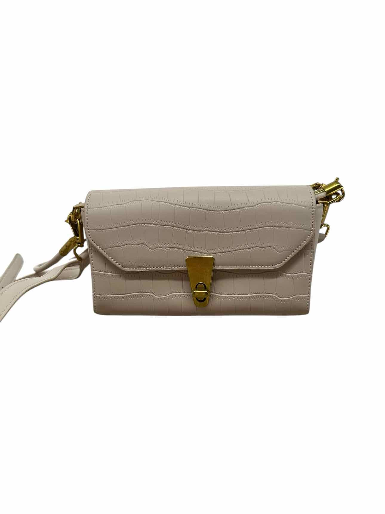 Melie Bianco Hayley Vegan Shoulder Bag