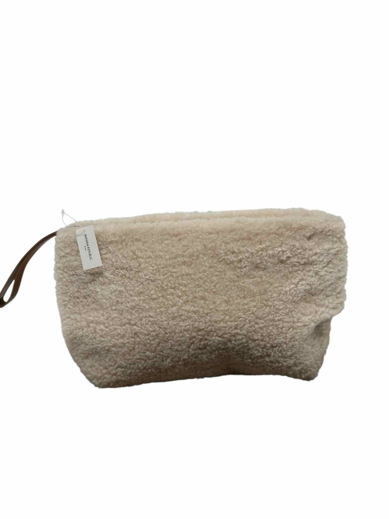 Banana Republic Cream Sherpa Clutch **NEW**