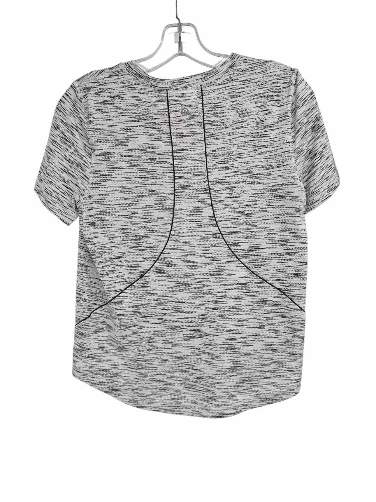 Lululemon Run It Out Tee Gray Size 4
