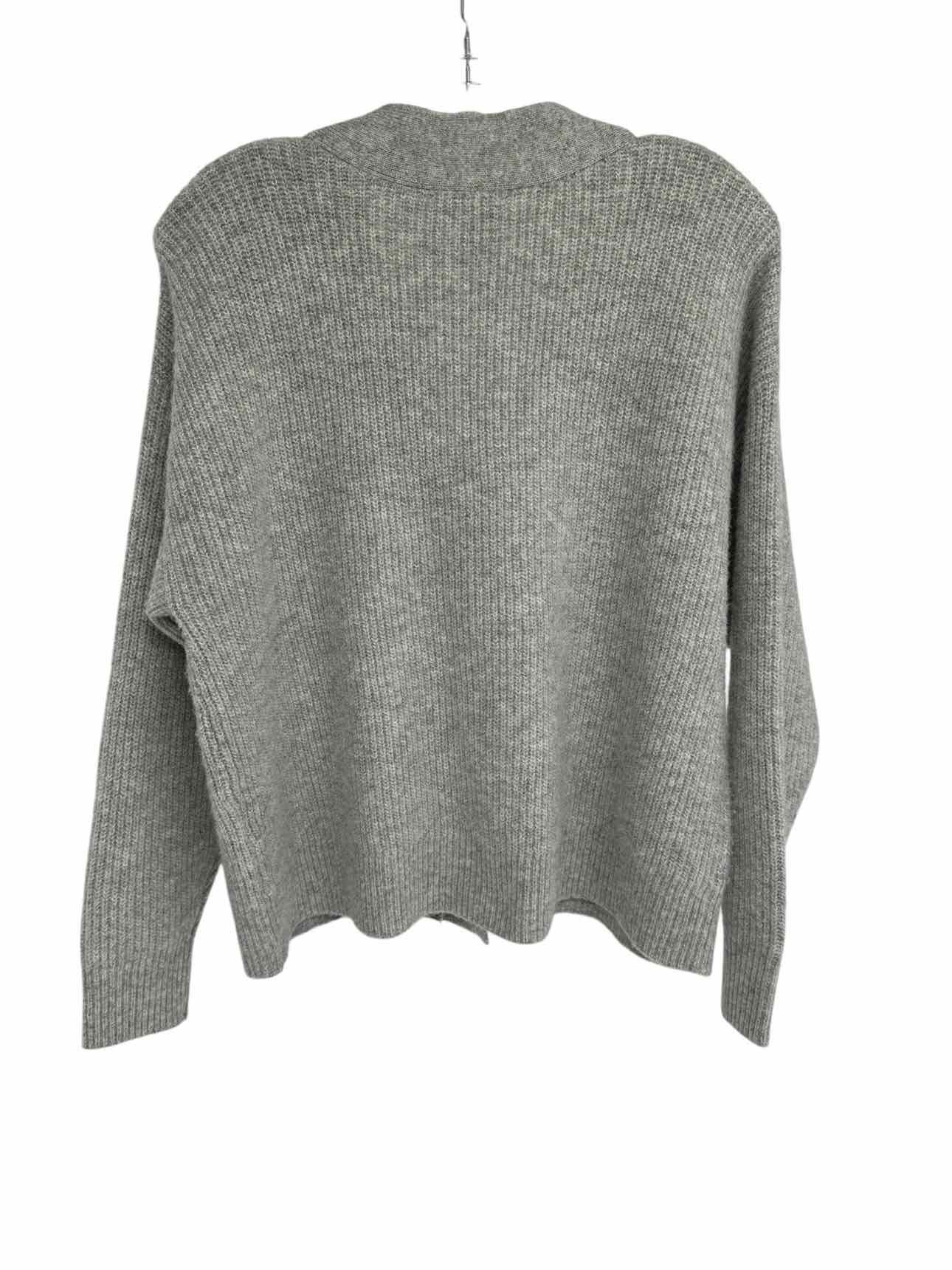 On 34th Gray Size M Cardigan