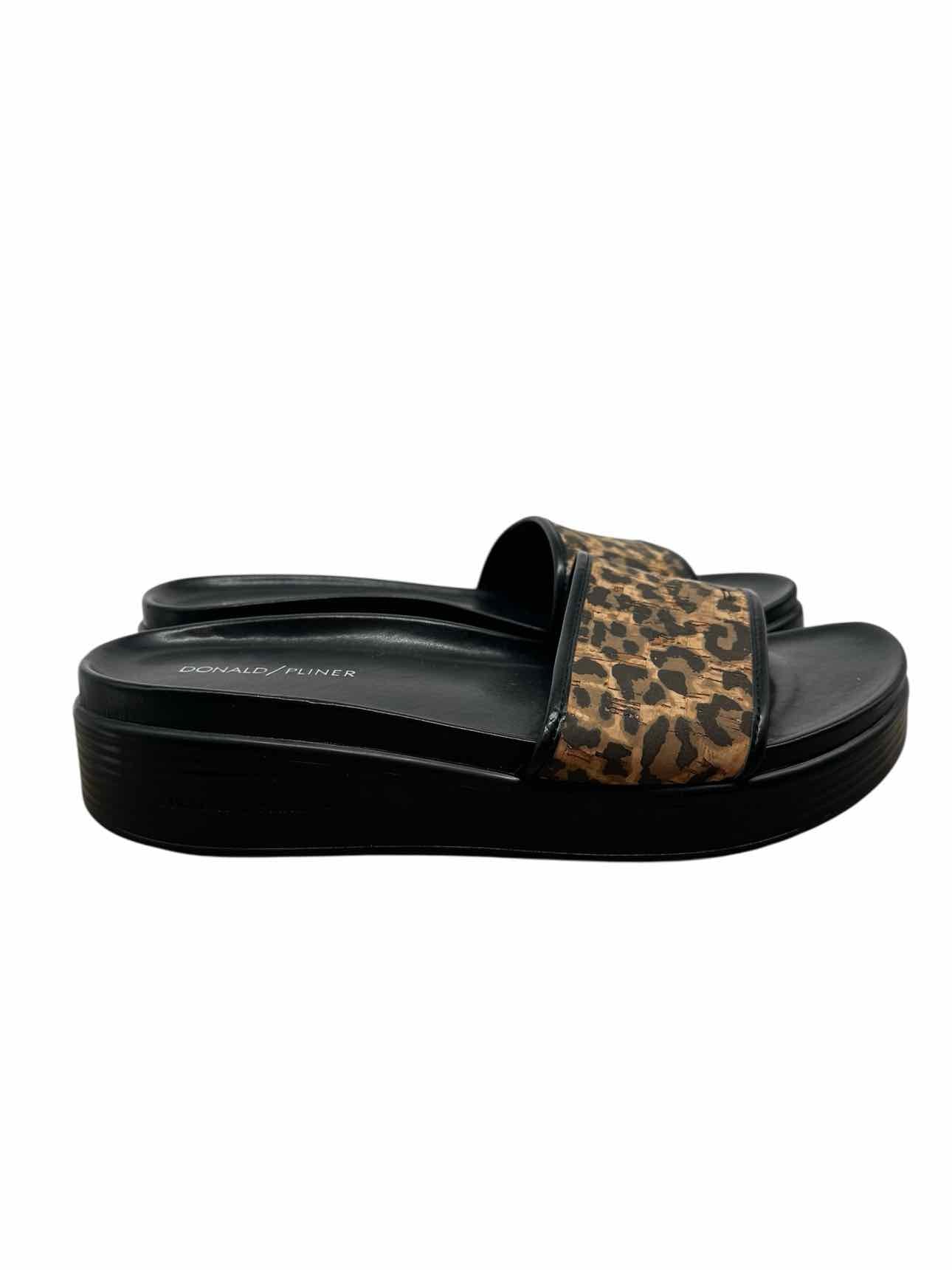 Donald Pliner Tan Sandals Shoe Size 9.5 **NEW**