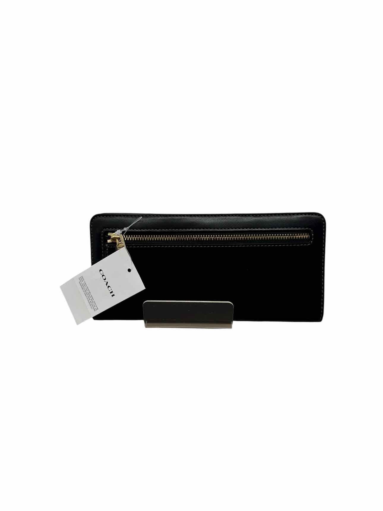 Coach Essential Slim Wallet **NEW**