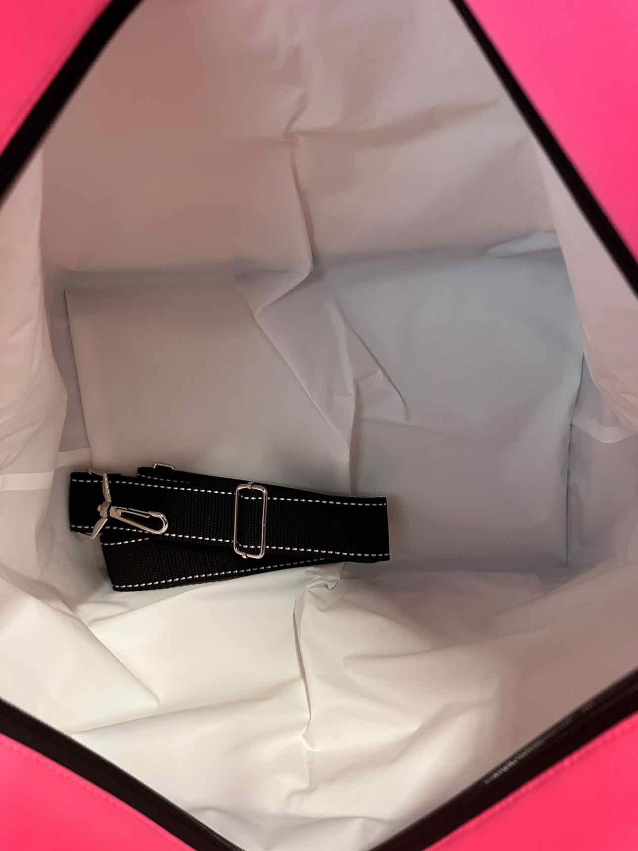 Scout The Stiff One Neoprene Cooler in Hot Pink **NEW**