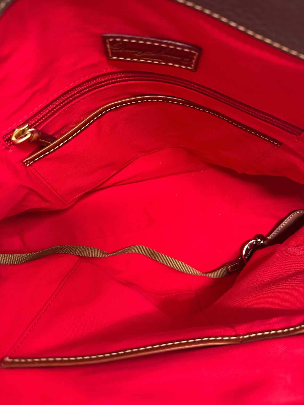 Dooney & Bourke Wayfarer Large Zip Tote