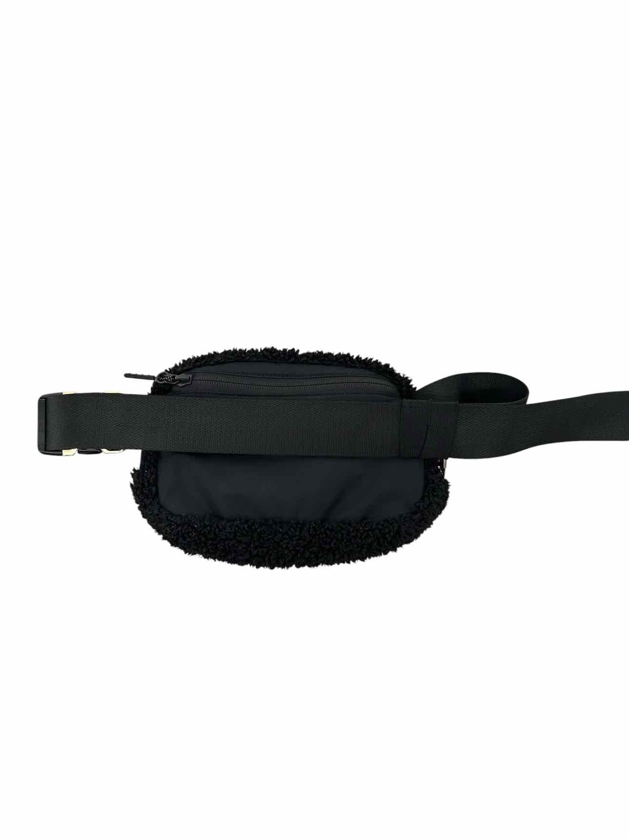 Lululemon Everywhere Belt Bag Black Sherpa Crossbody