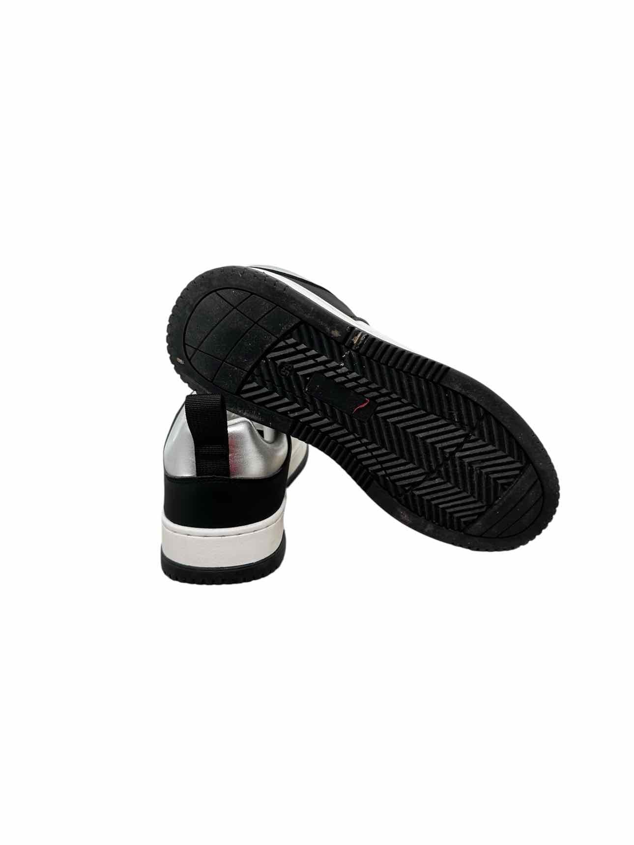 Steve Madden Renigade Sneakers White/Black Shoe Size 8.5