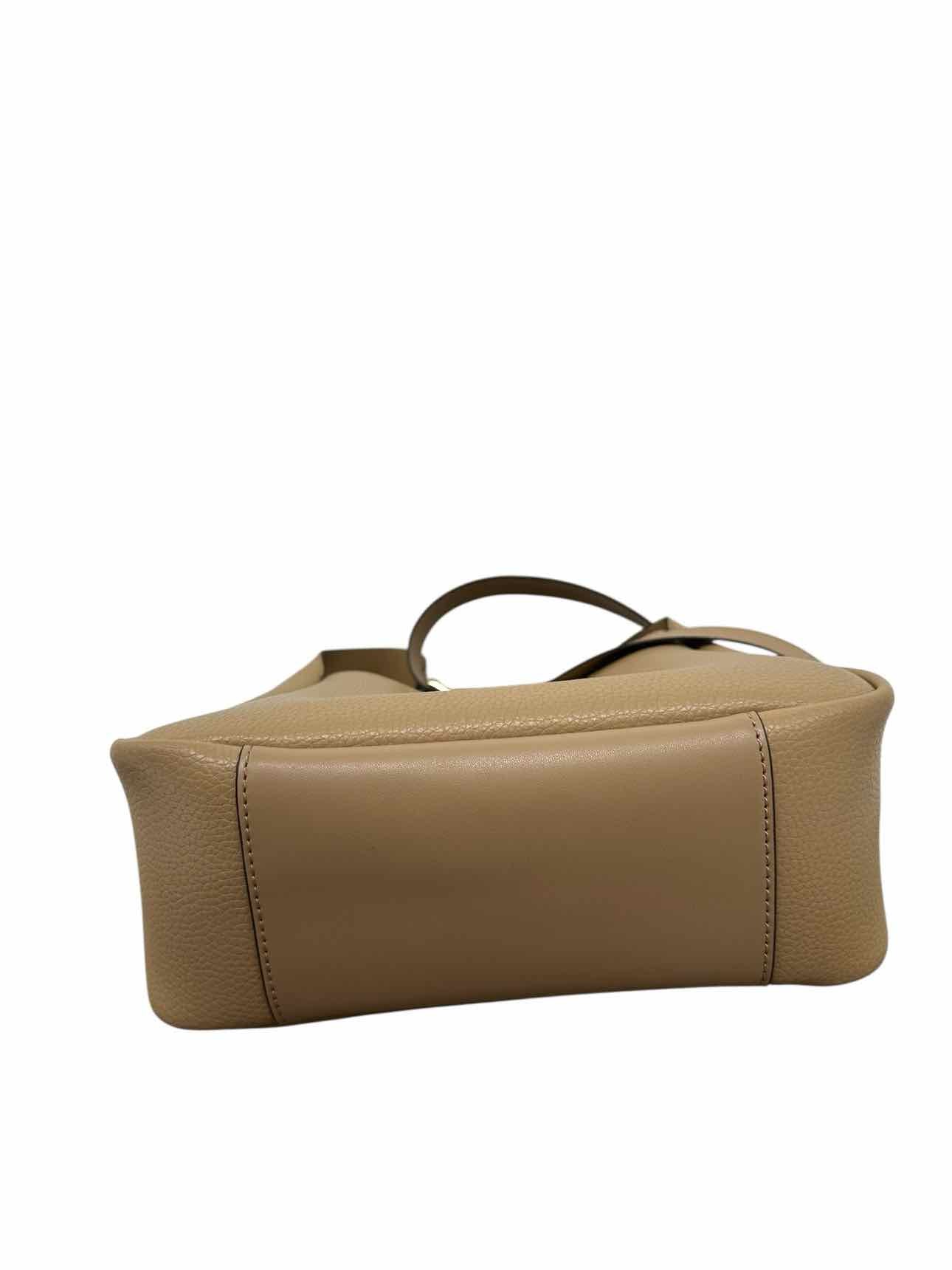 Michael Kors Birch Medium Messenger Bag