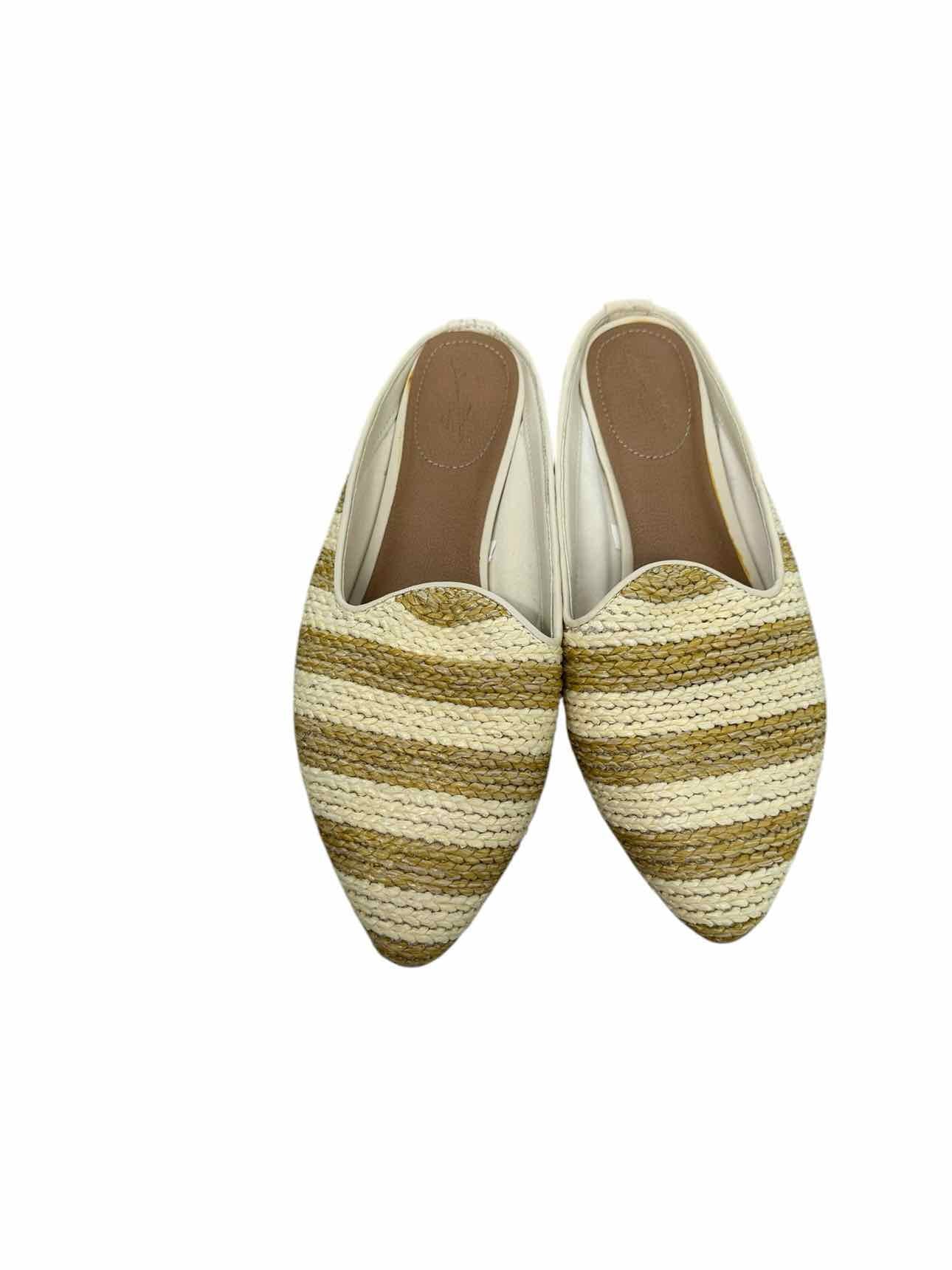 Universal Threads Beige Mules Shoe Size 7 **NEW**