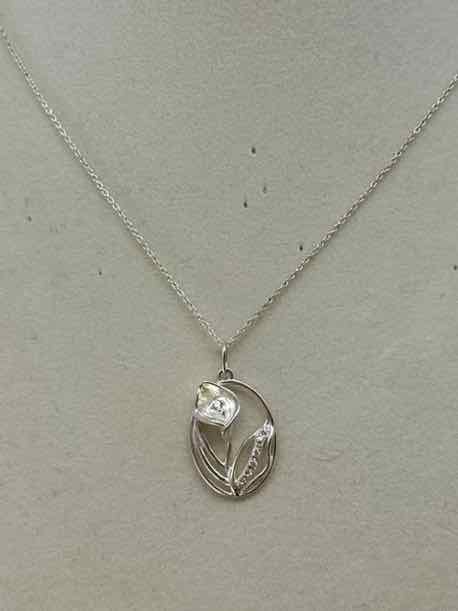 Natalia V. Collister Cala Lily Pendant Necklace