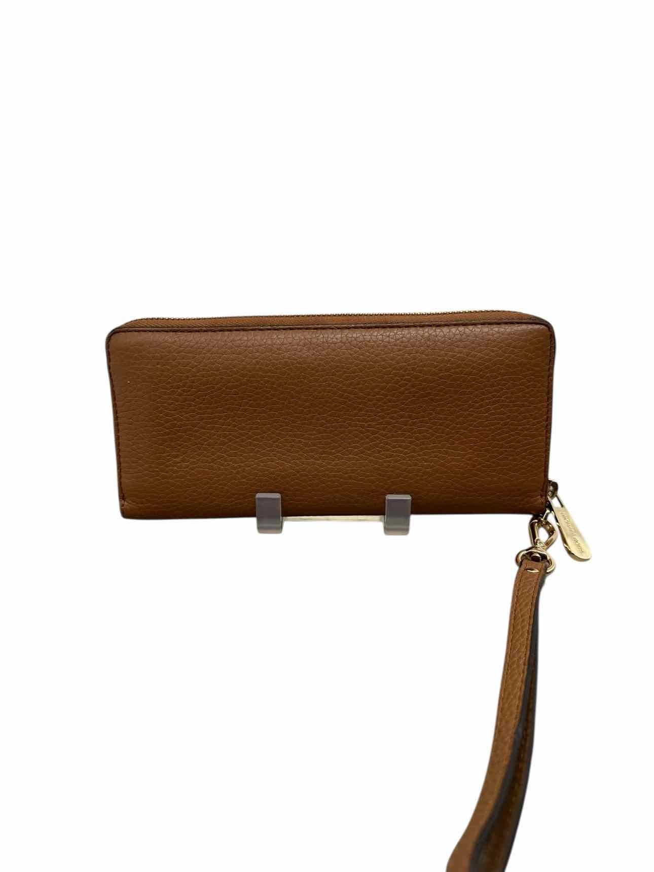 Michael Kors Jet Set Travel Zip Around Continental Wallet