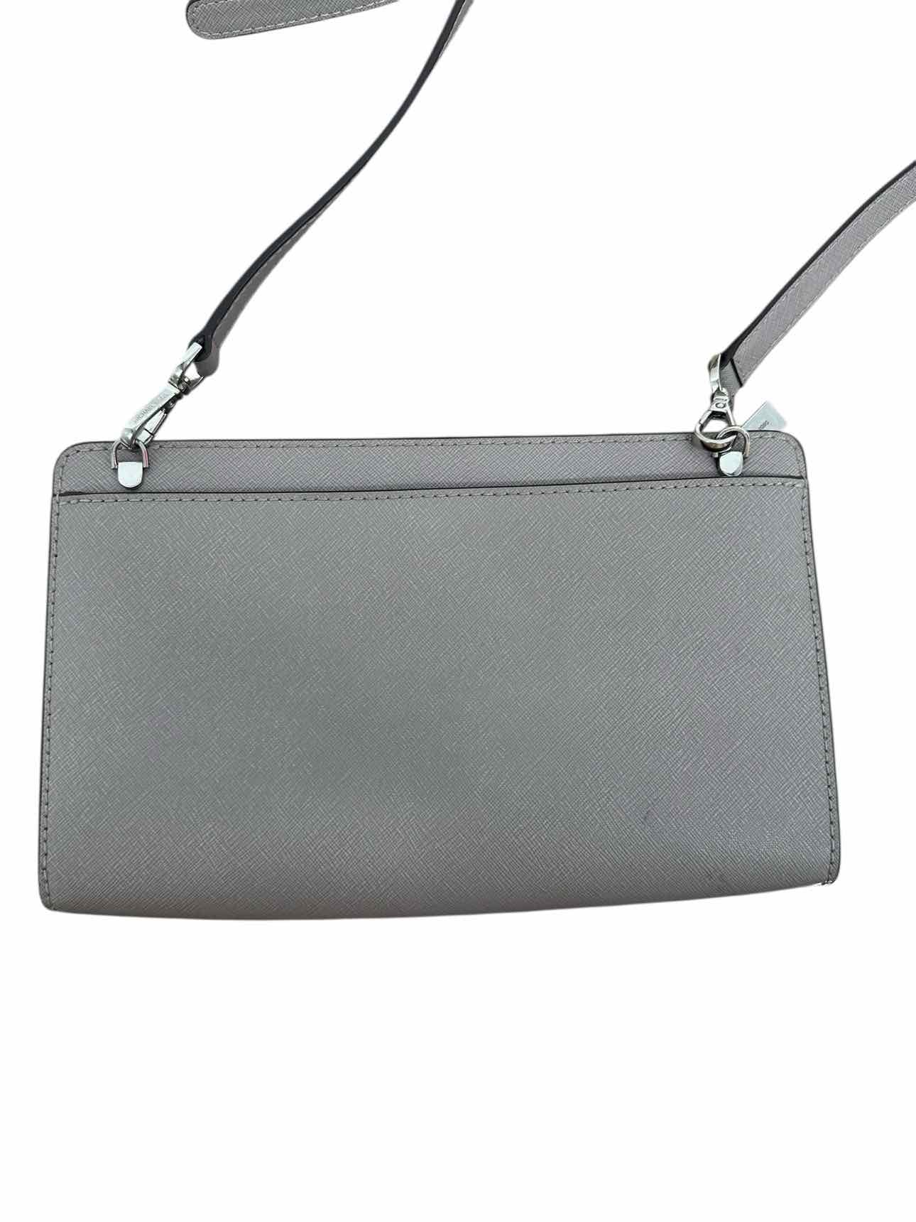 Michael Kors Jet Set Travel Crossbody