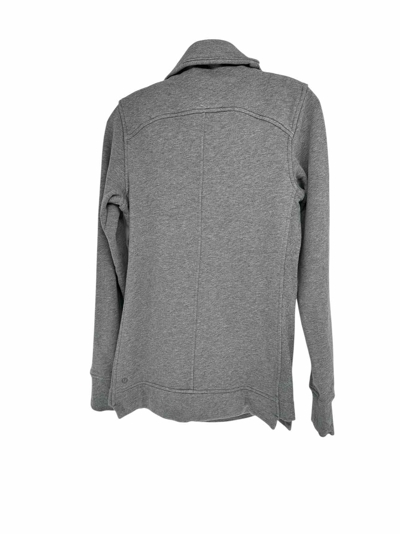 Lululemon Press Pause Pullover Gray Size 4