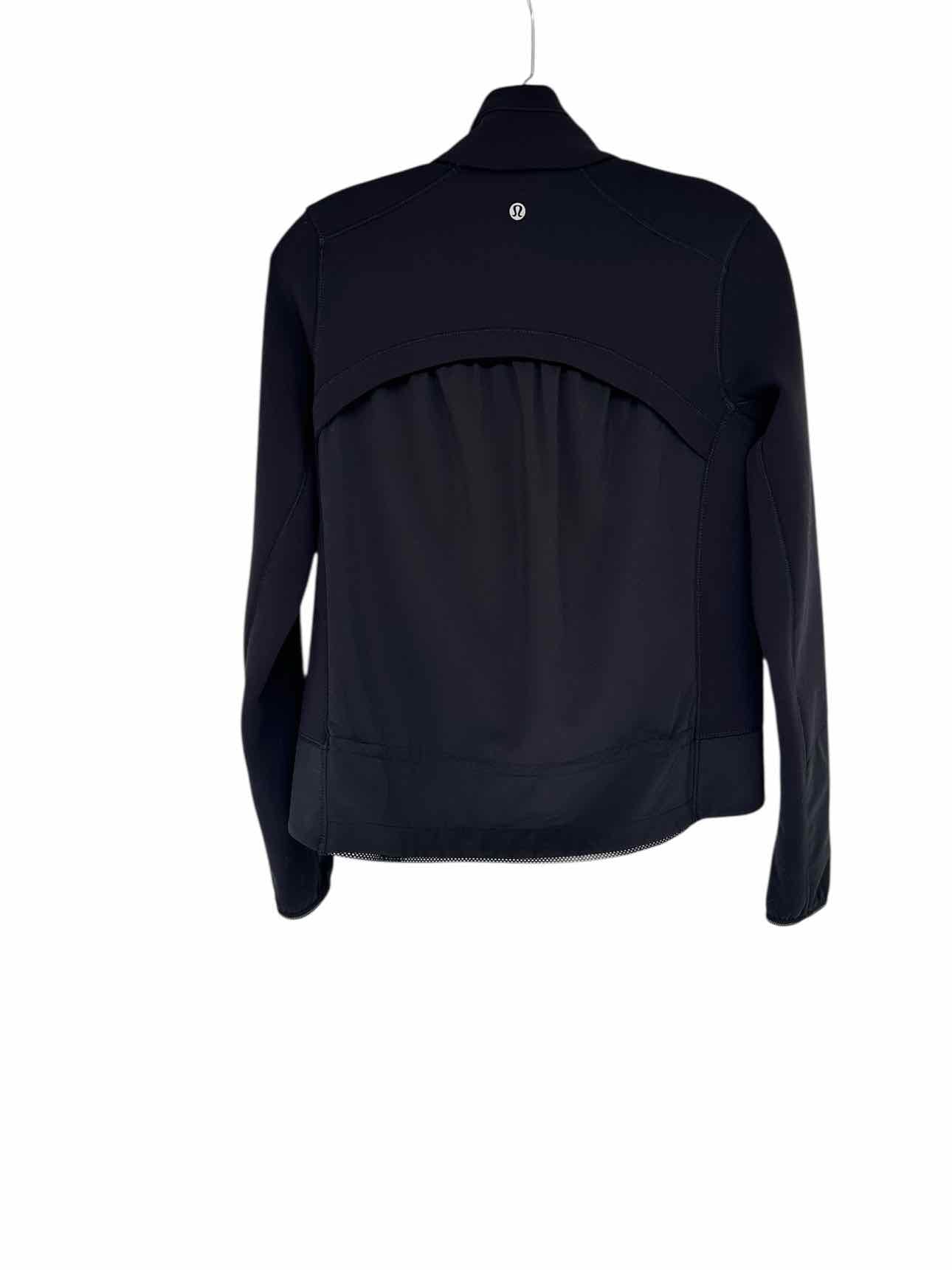 Lululemon Black Cardio Squad Jacket Size 6 **NEW**