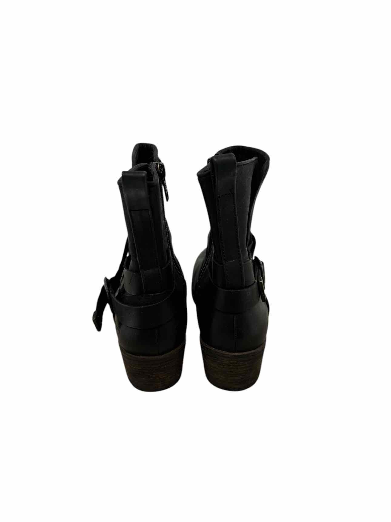 Ugg Black Shoe Size 5 Bootie