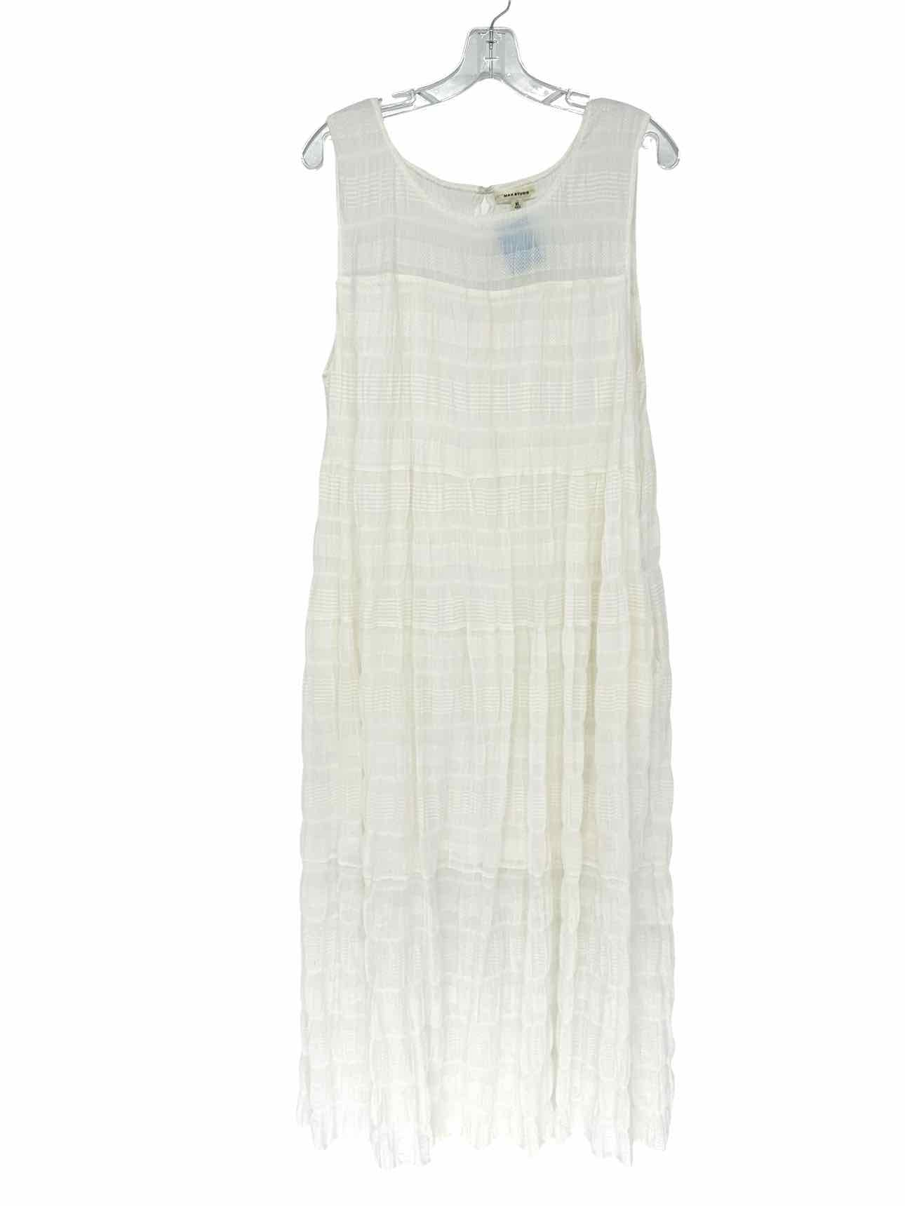 Max Studio White Sleeveless Maxi Size XL