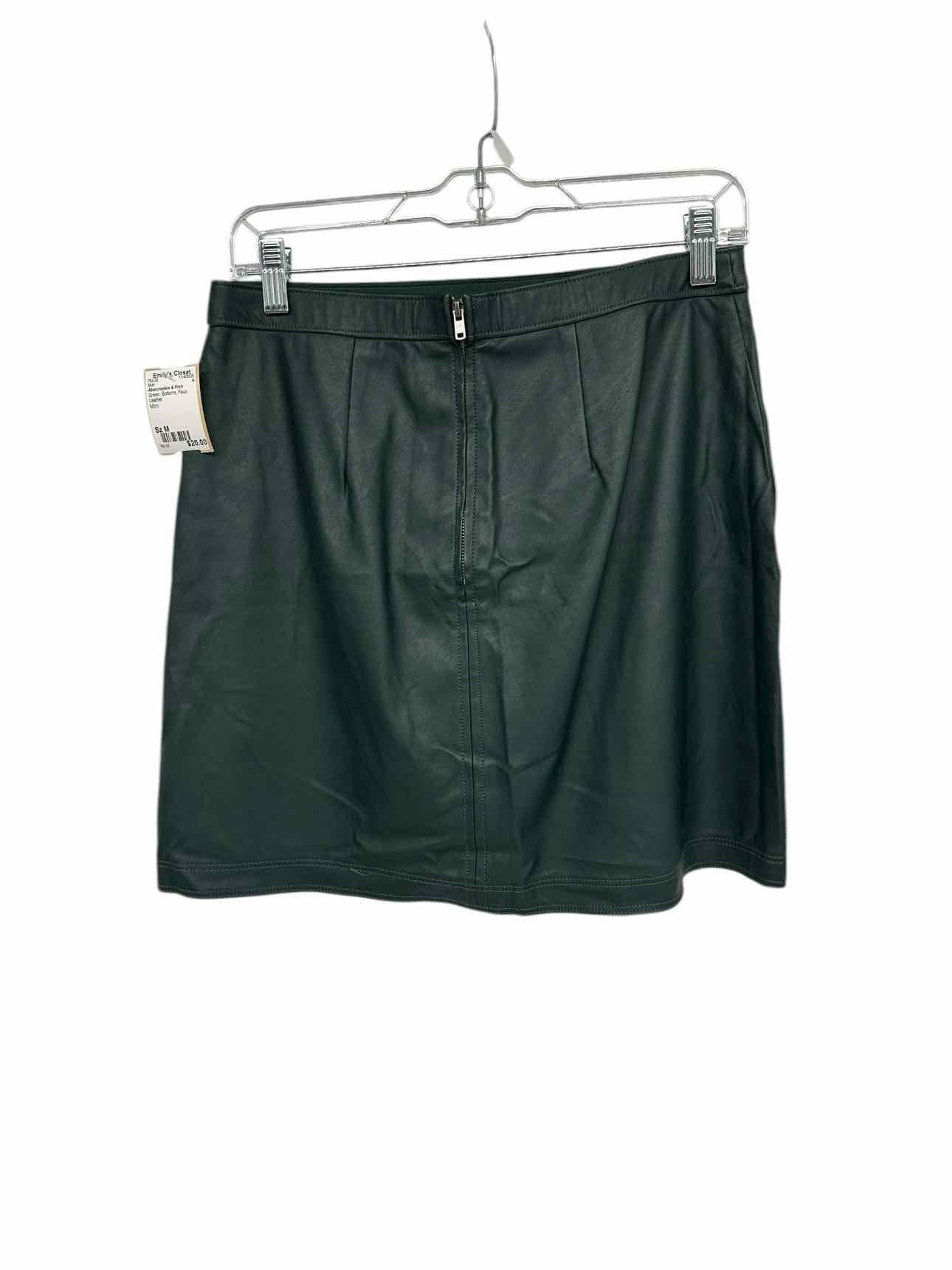Abercrombie & Fitch Green Mini Skirt Size M