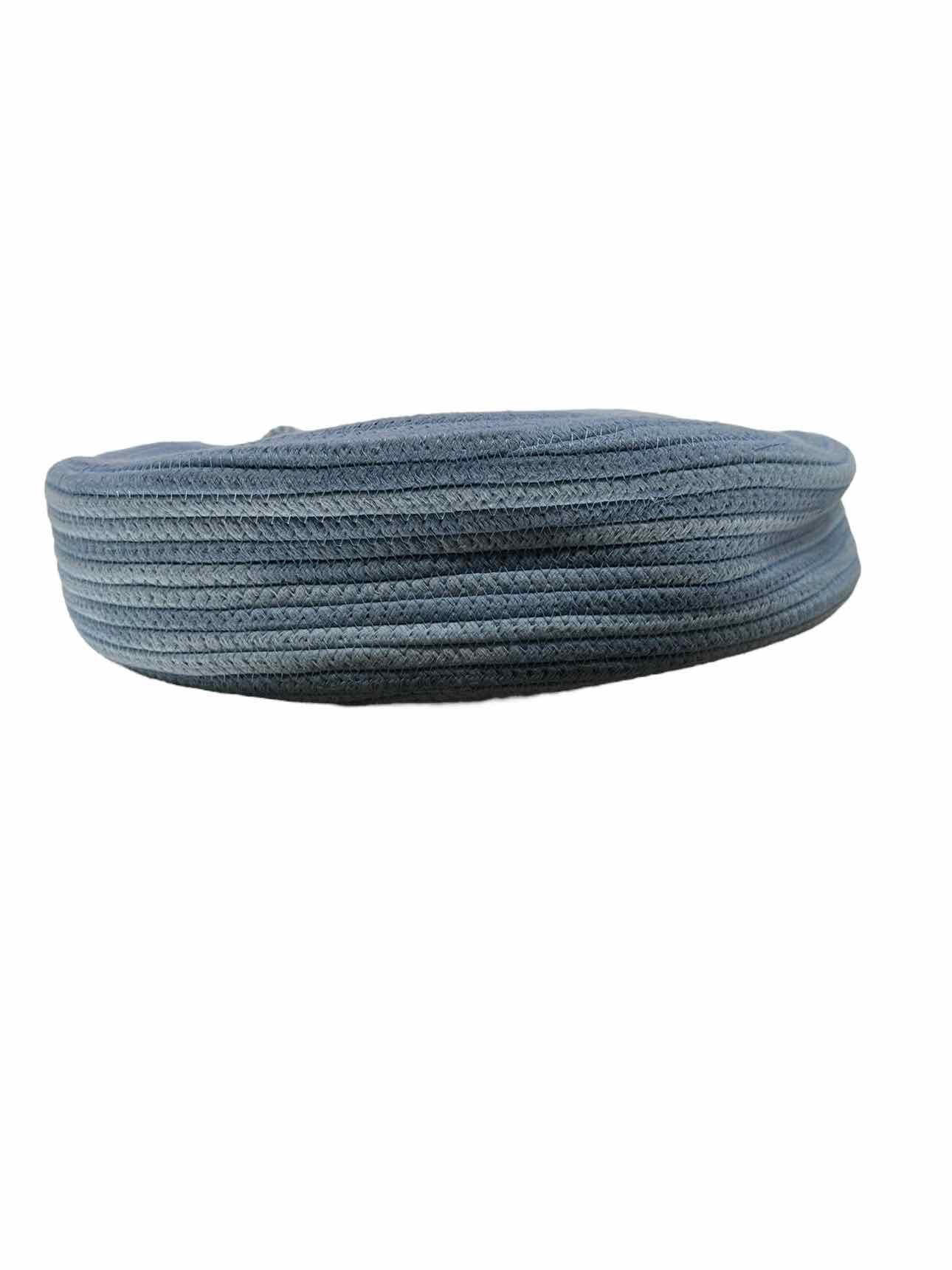 Universal Threads Lt. Gray Cloth Casual