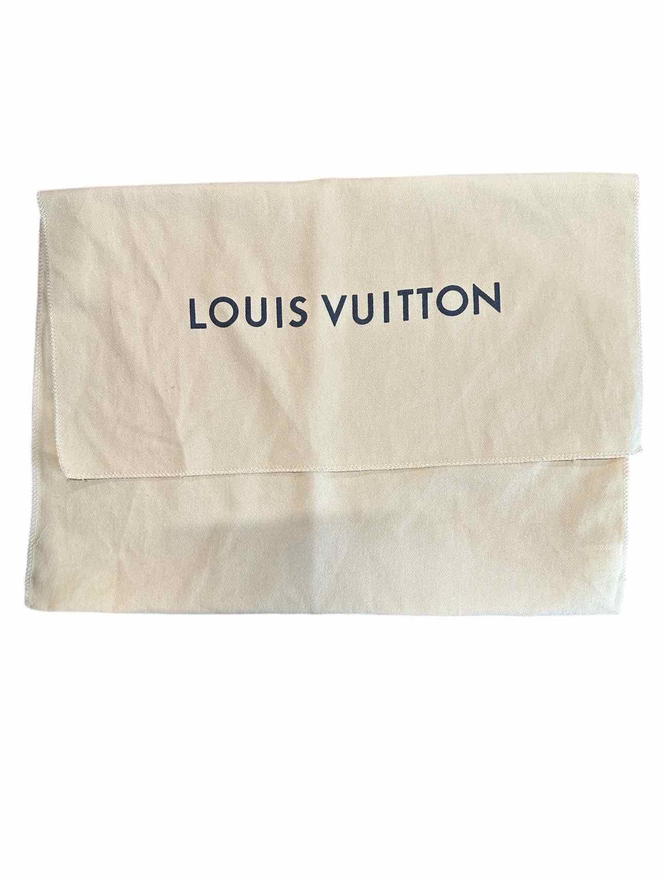Louis Vuitton Damier Lune Trotteur Beige Leather Crossbody