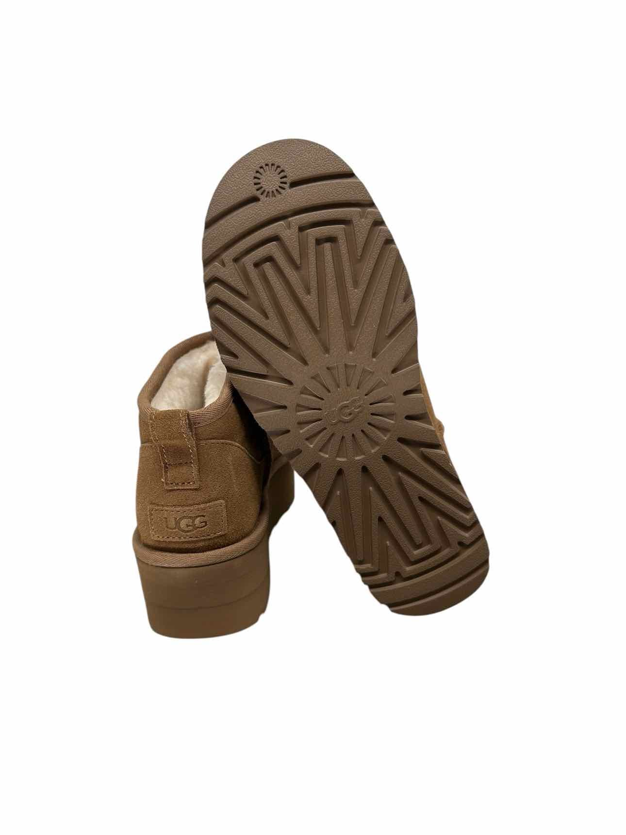 Ugg Ultra Mini Platform Tan Boots Shoe Size 9 **NEW**