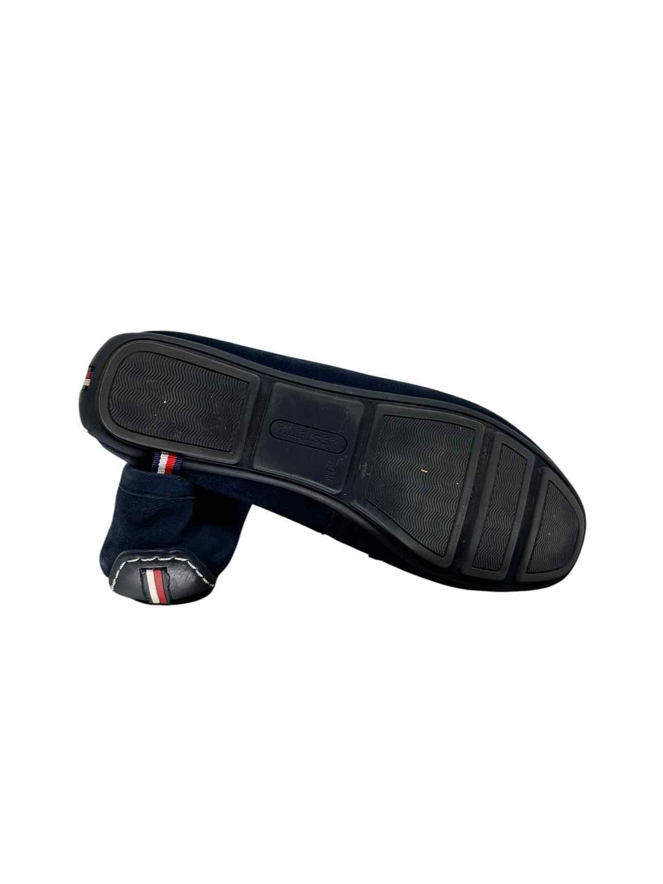 Tommy Hilfiger Navy Shoe Size 9 Loafers