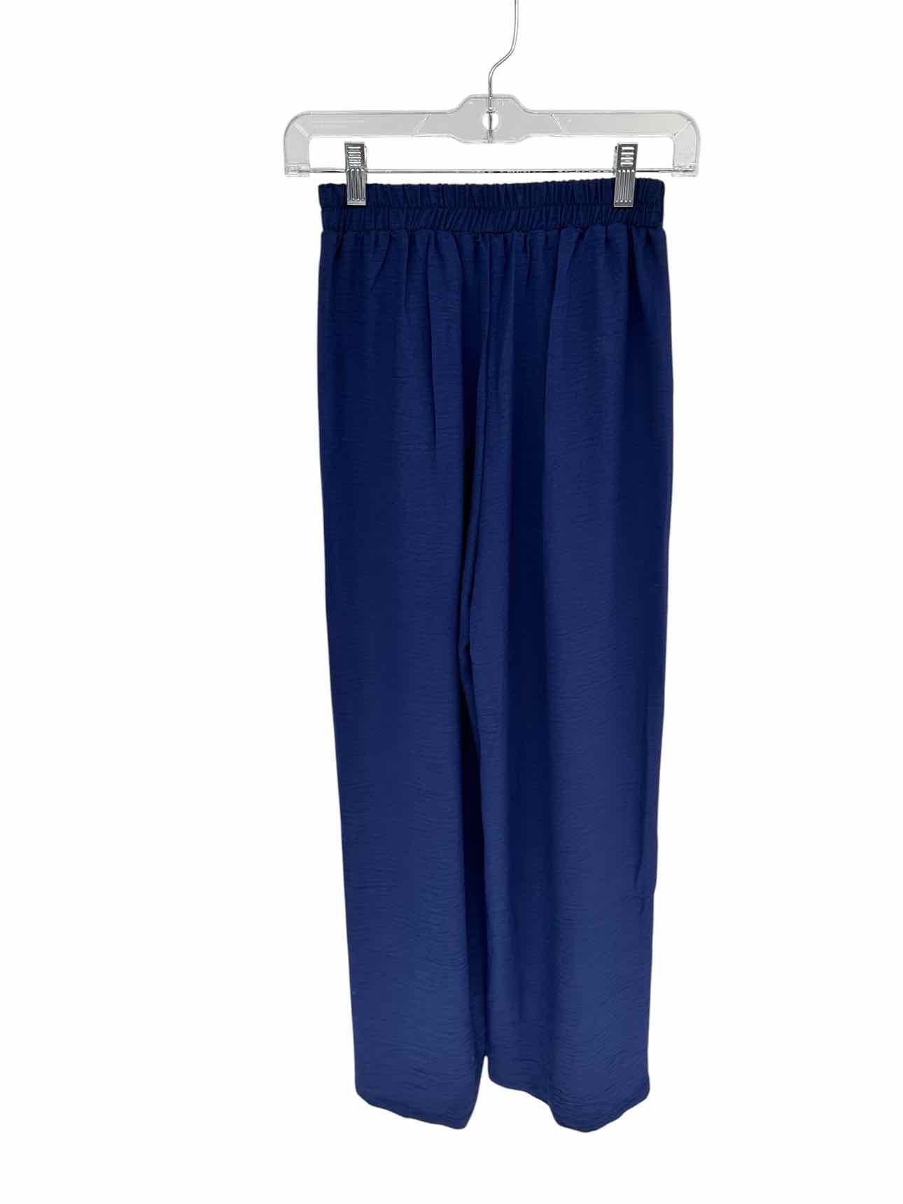 Coco + Carmen Navy Size S/M 2 PC Pant Set **NEW**