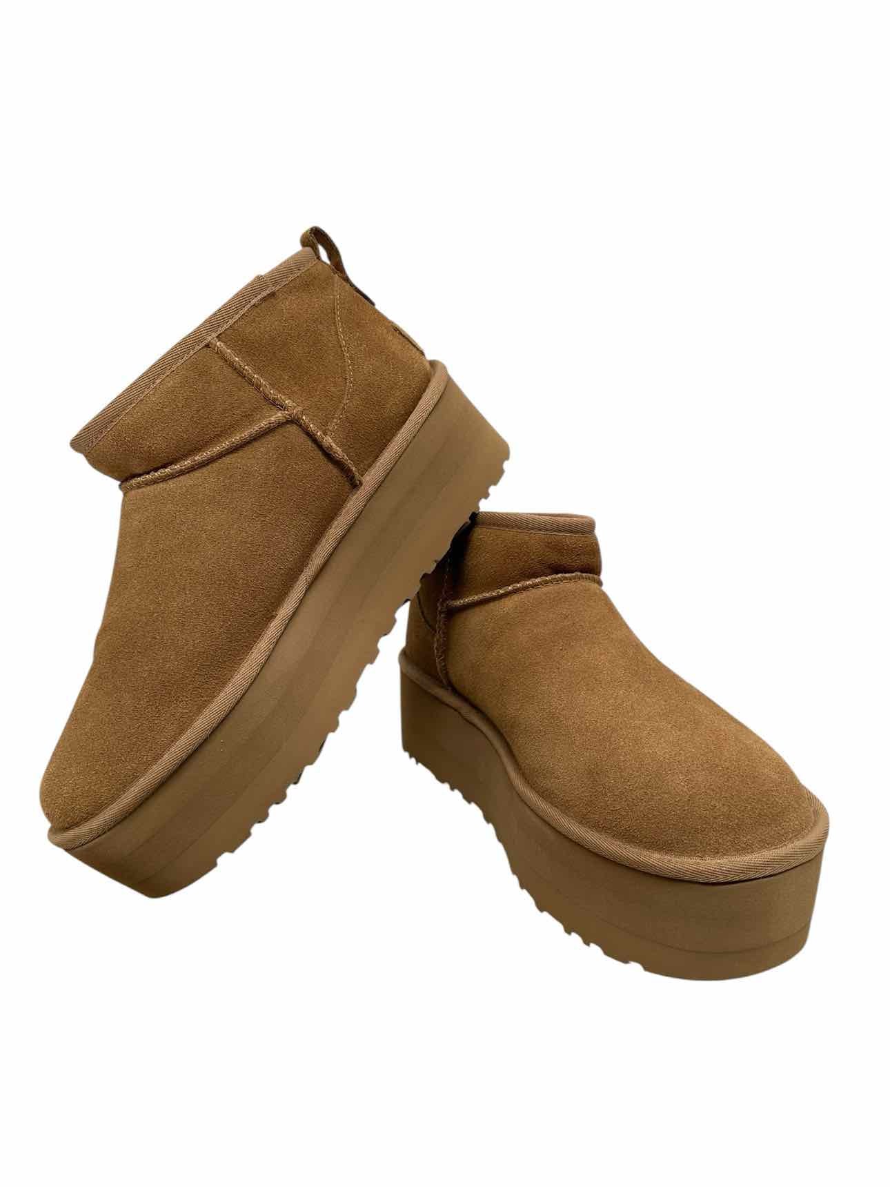Ugg Ultra Mini Platform Tan Boots Shoe Size 9 **NEW**