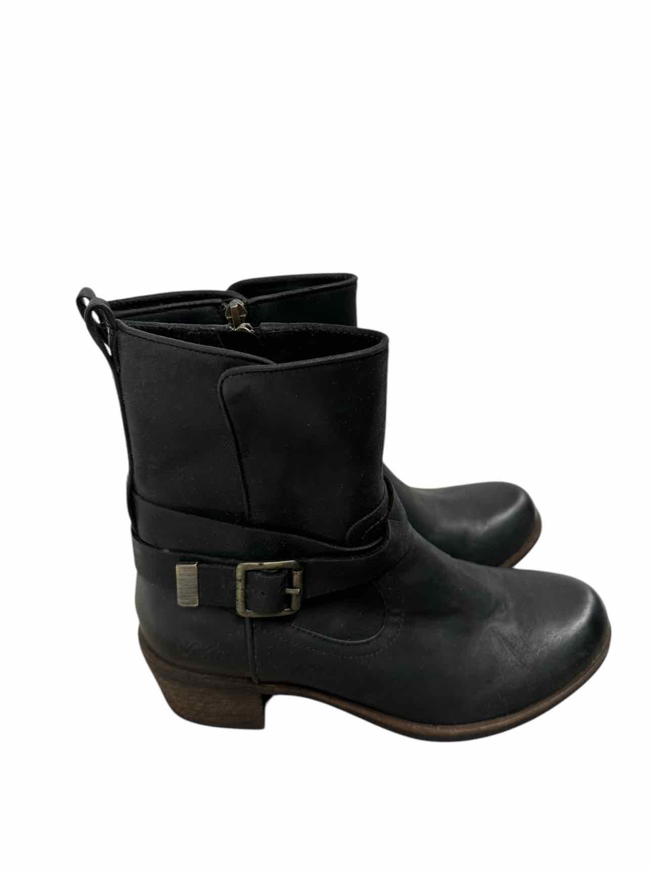 Ugg Black Shoe Size 5 Bootie