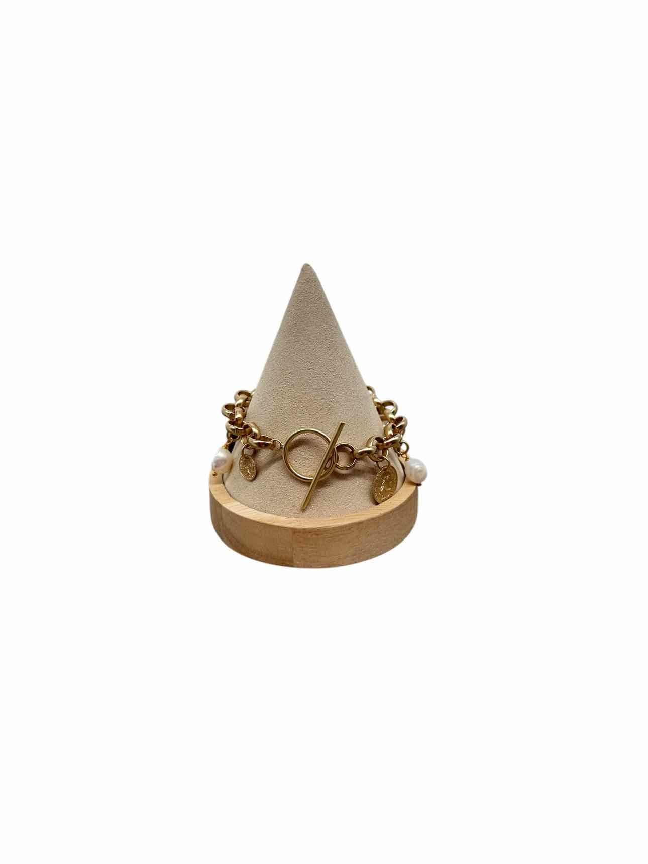 VB & Co. Gold Plated Fresh Water Pearl Charm Bracelet