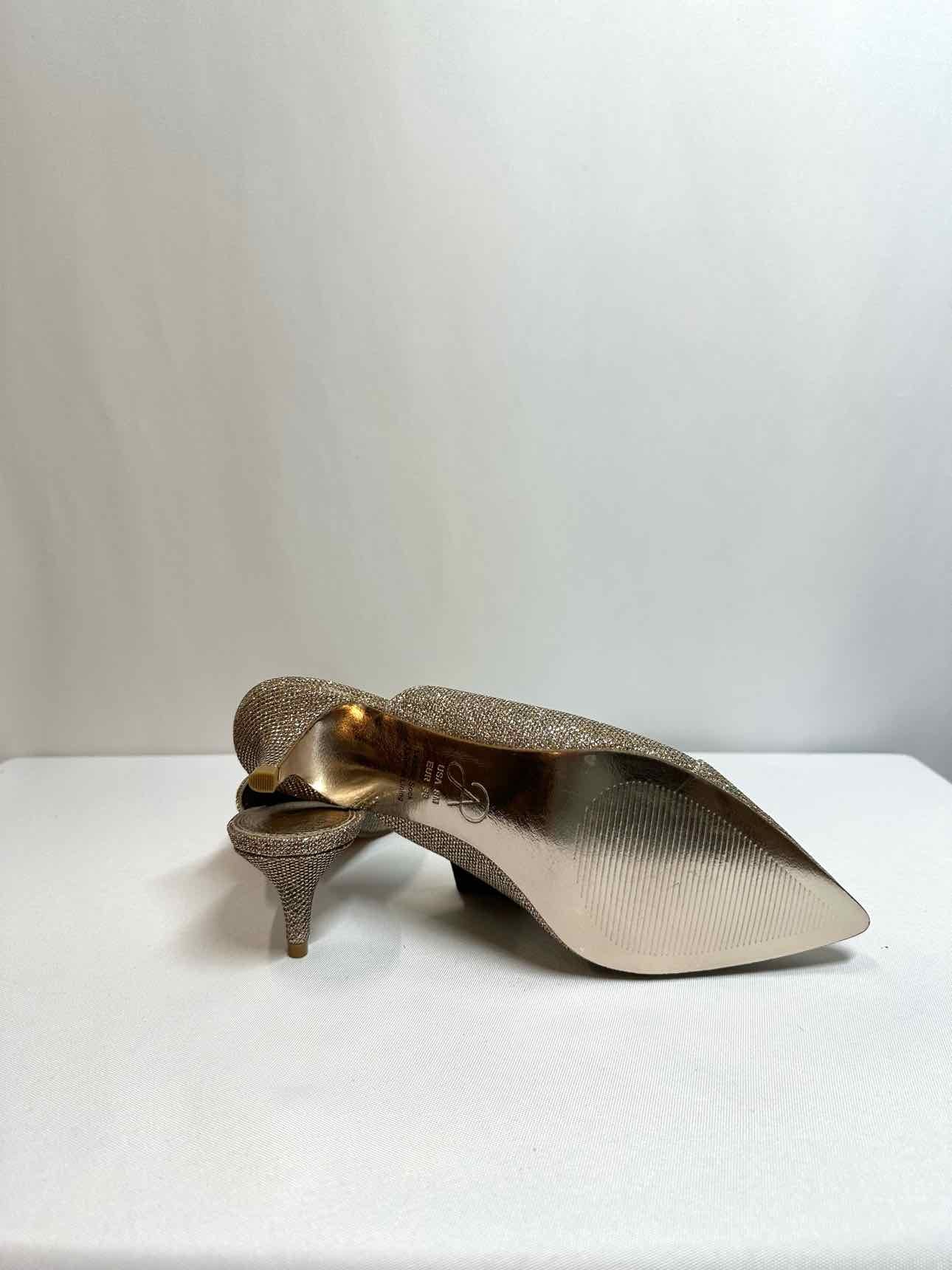 Adrianna Papell Gold Mules **NEW** SZ 8