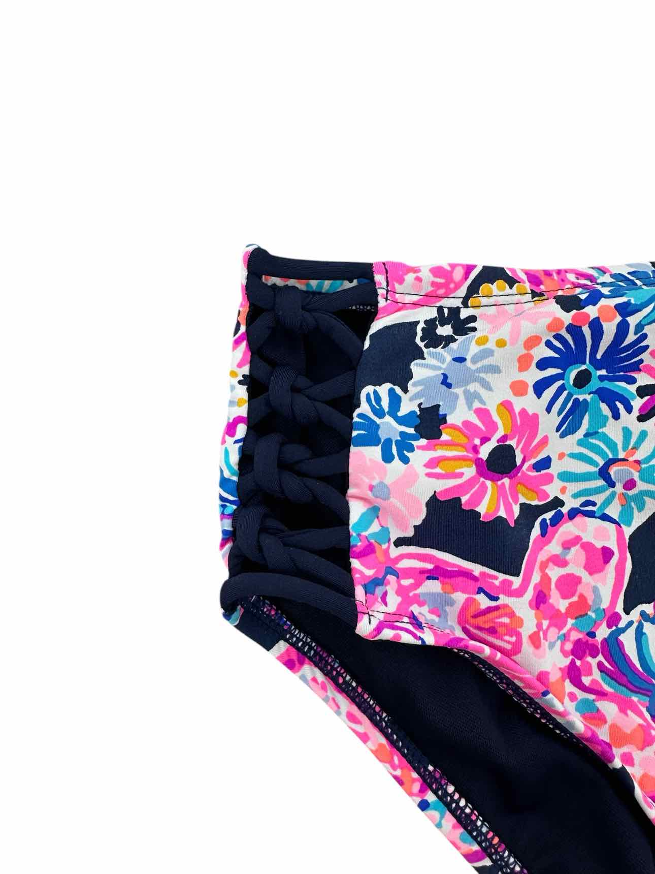 Lilly Pulitzer 2 Pc Swimsuit in Turtle Amazement Size 8/10
