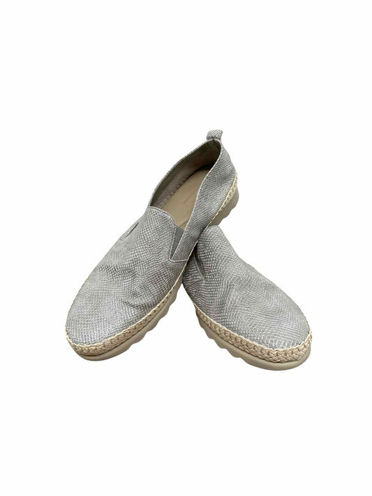 Vera Pelle Chappie Snakeskin Embossed Silver Slip Ons Shoe Size 9 **NEW**