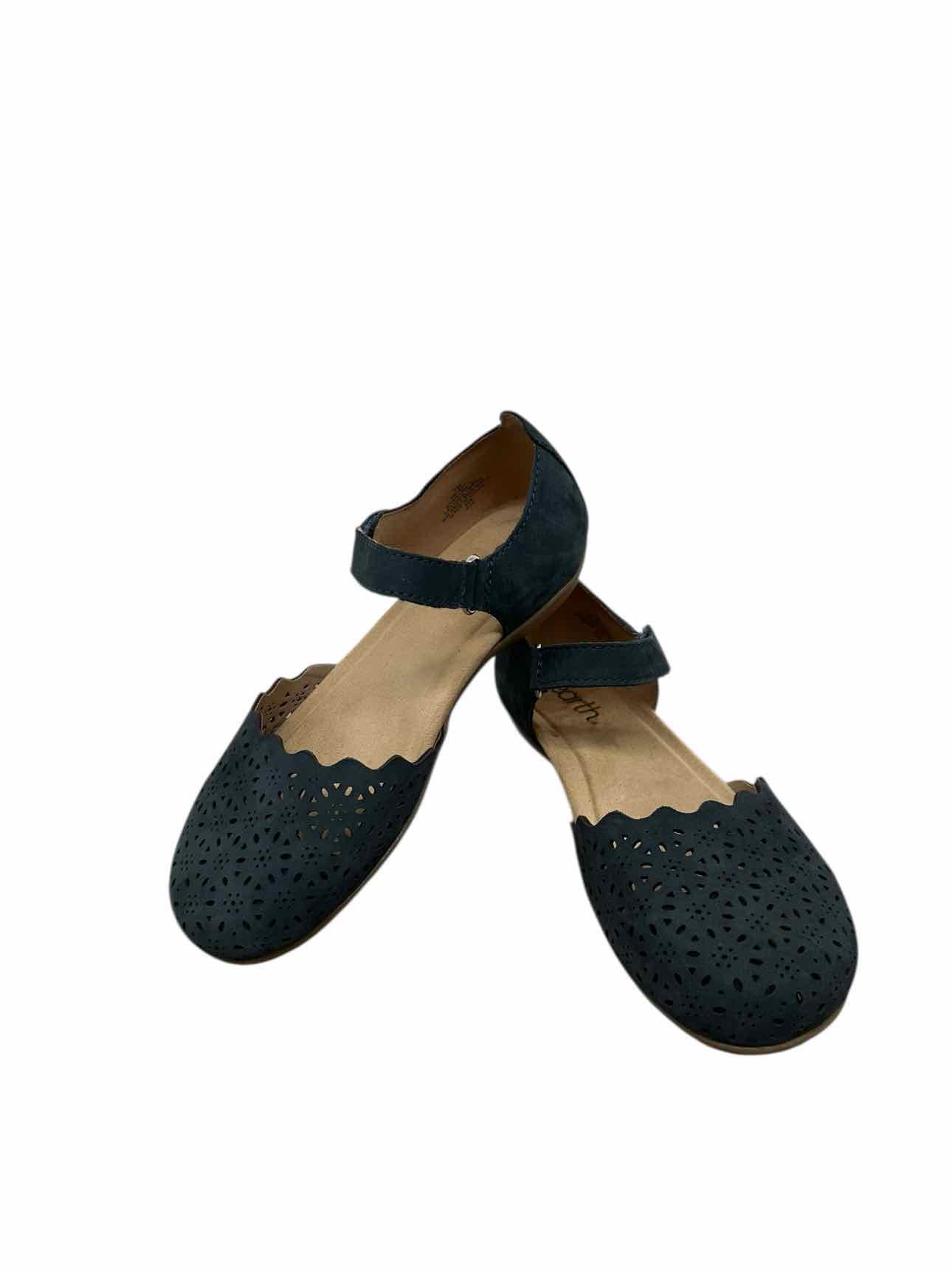 Earth Brynn Perforated Mary Janes Navy Shoe Size 7