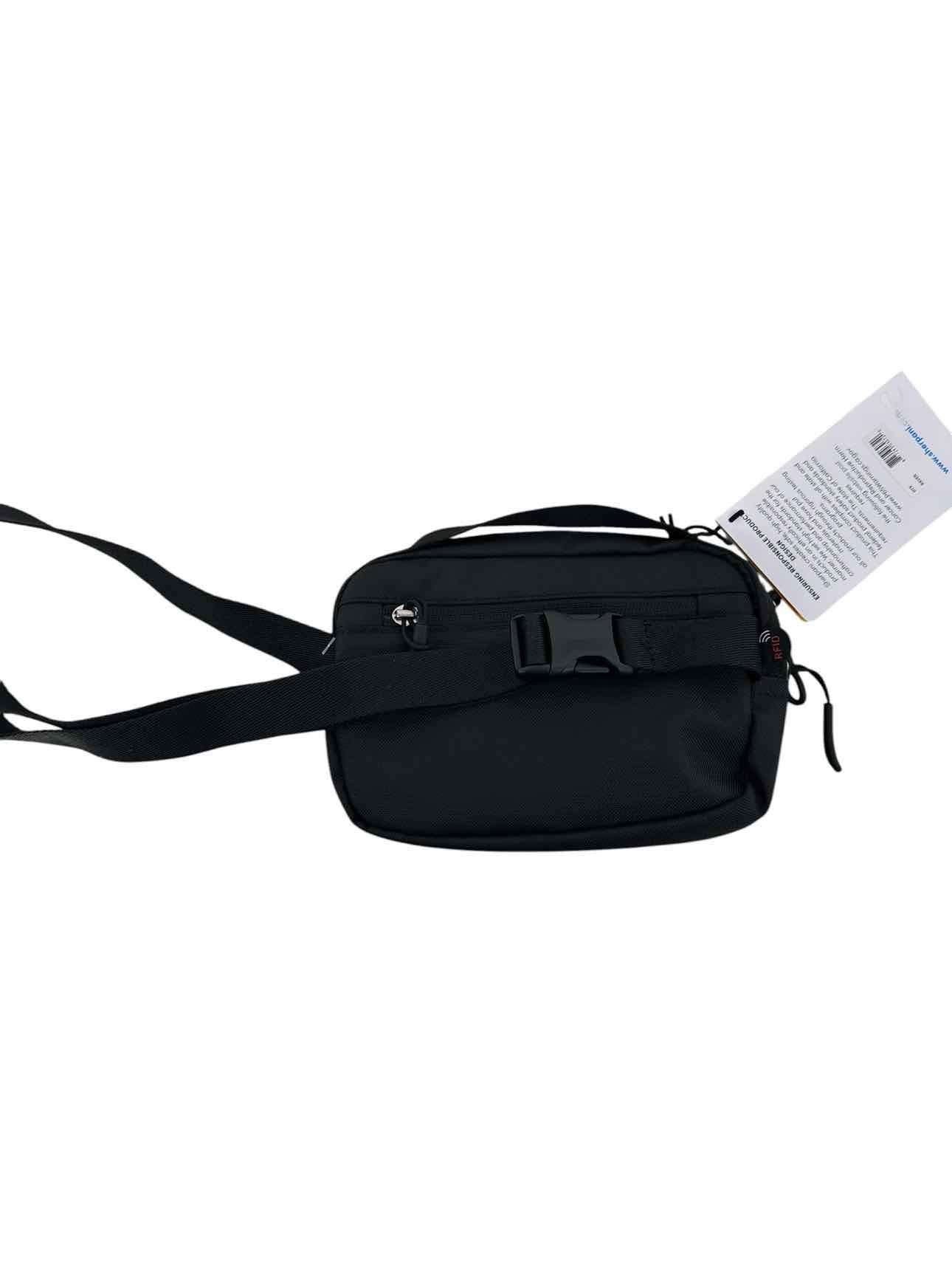 Sherpani Hyk Hip Pack in Raven **NEW**