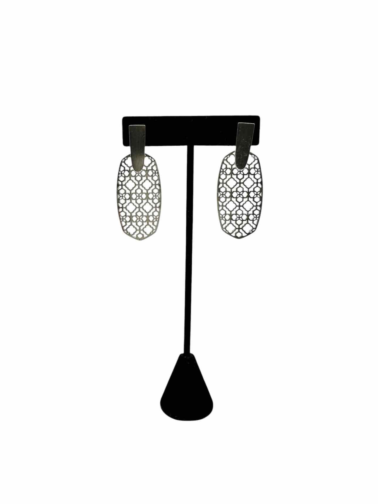 Kendra Scott Aragon Filigree Drop Earrings