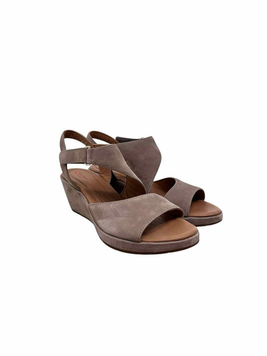 Clarks Plaza Sling Wedge Shoe Size 7.5 **NEW**