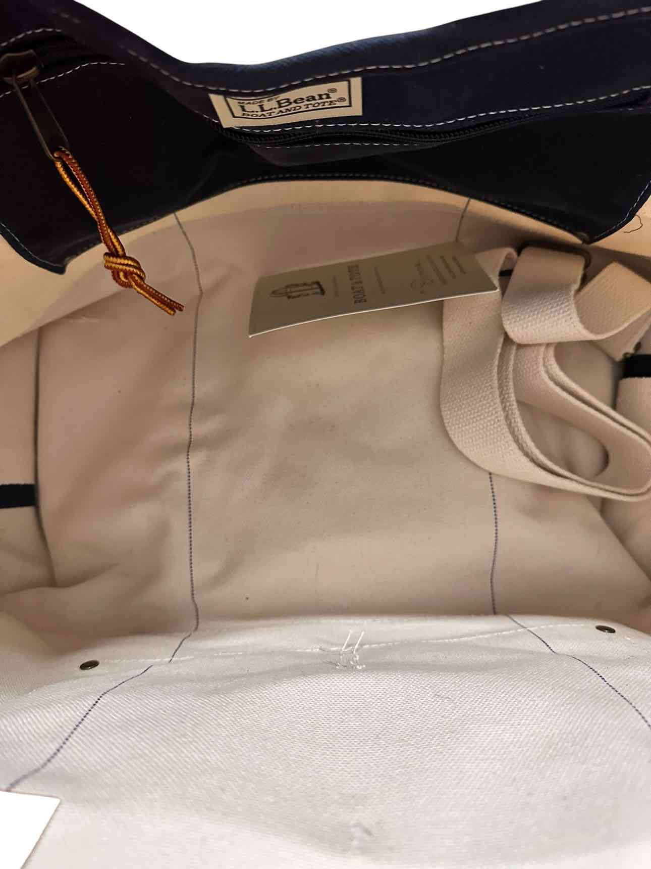 L.L.Bean Boat & Tote w/ Leather Trim  **NEW**
