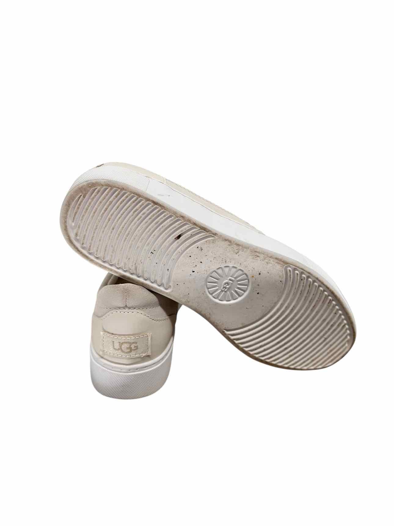 Ugg Off-white Zilo  Slip Ons Shoe Size 9
