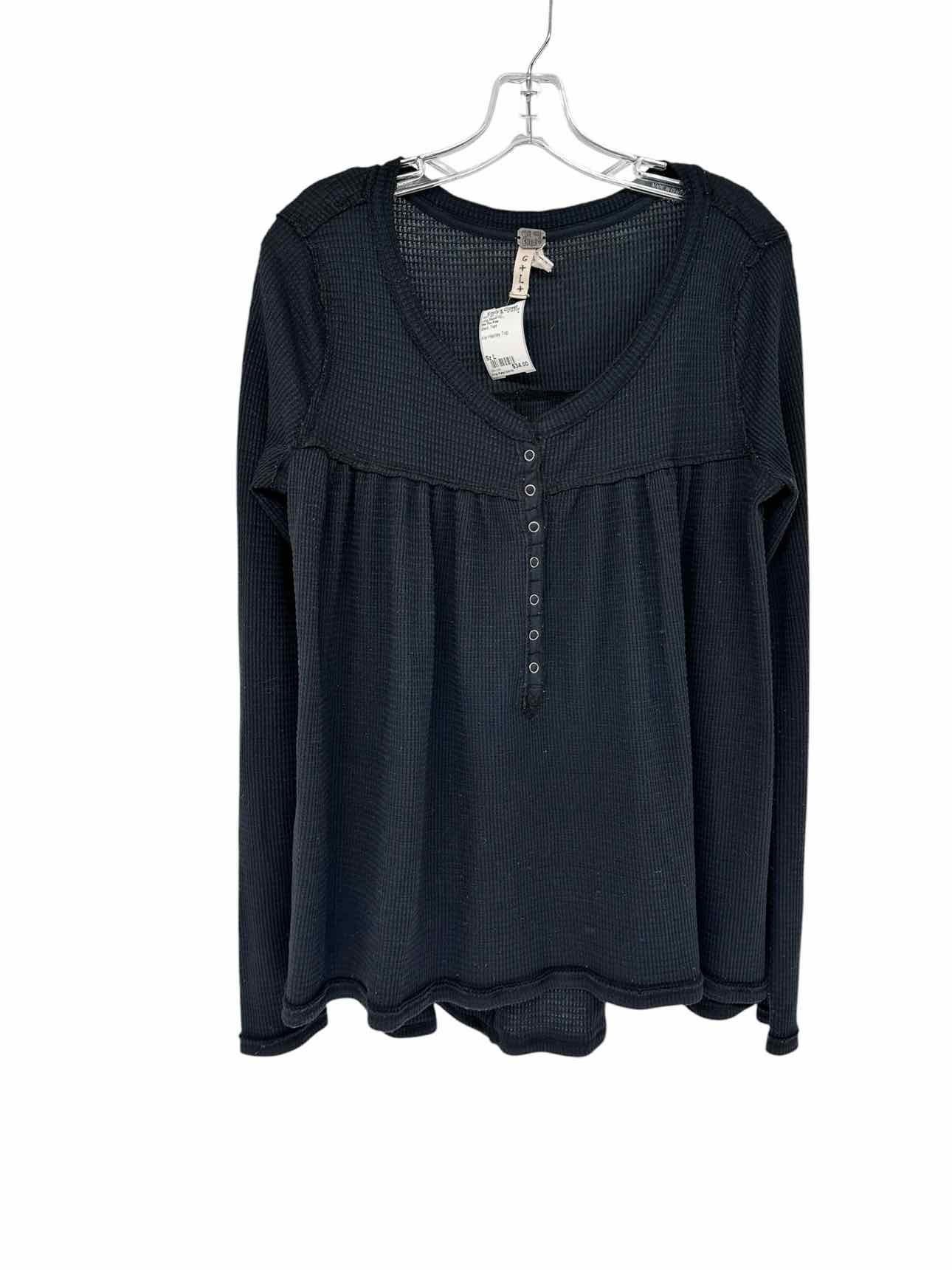 We The Free Black Size L Long Sleeve Top