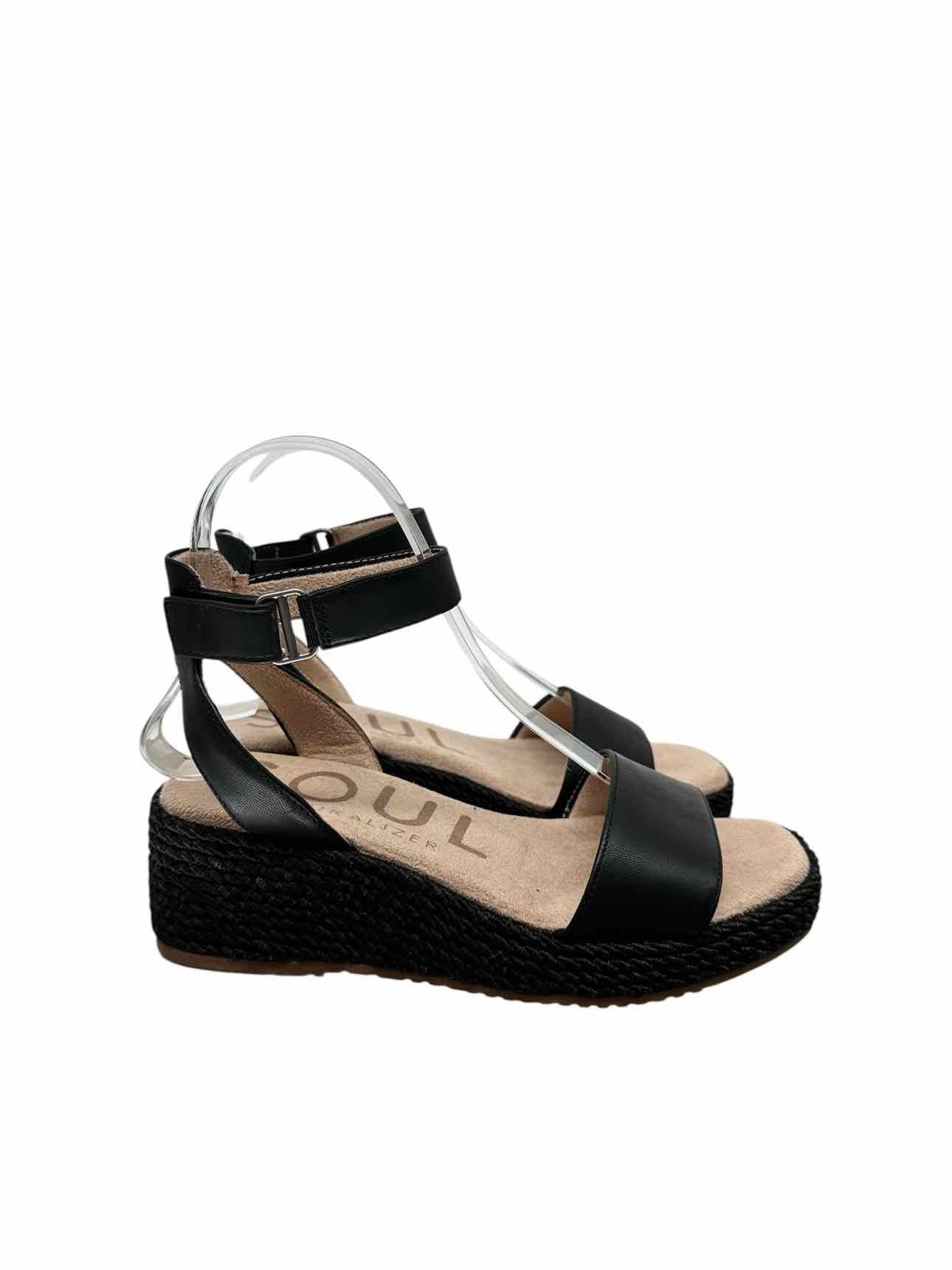 Naturalizers Black Gloria Sandals Shoe Size 6