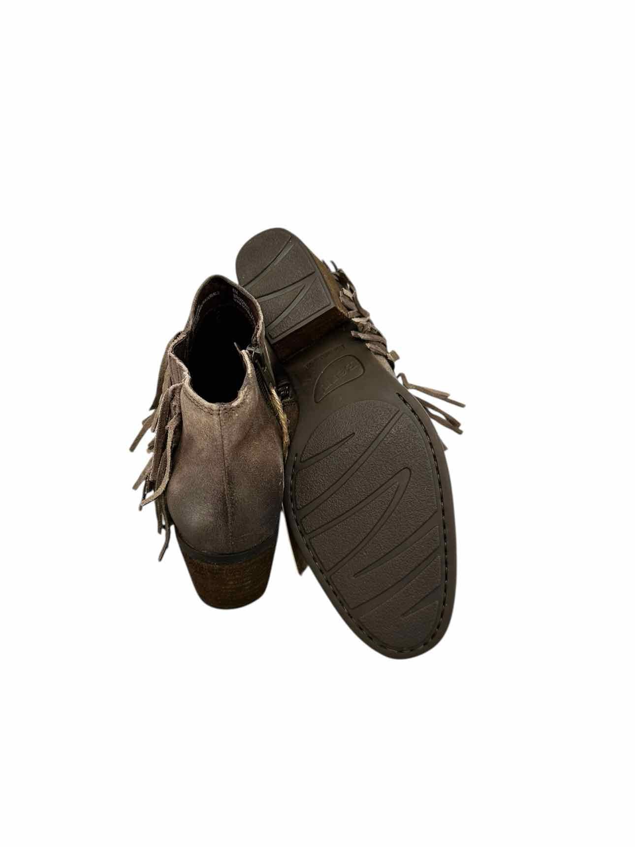 Born Danni Fringe Taupe Bootie Shoe Size 8 **NEW**