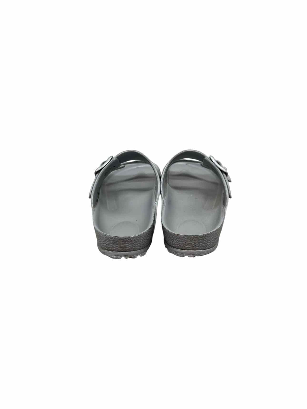 Birkenstocks Arizona Essentials Shoe Size 7