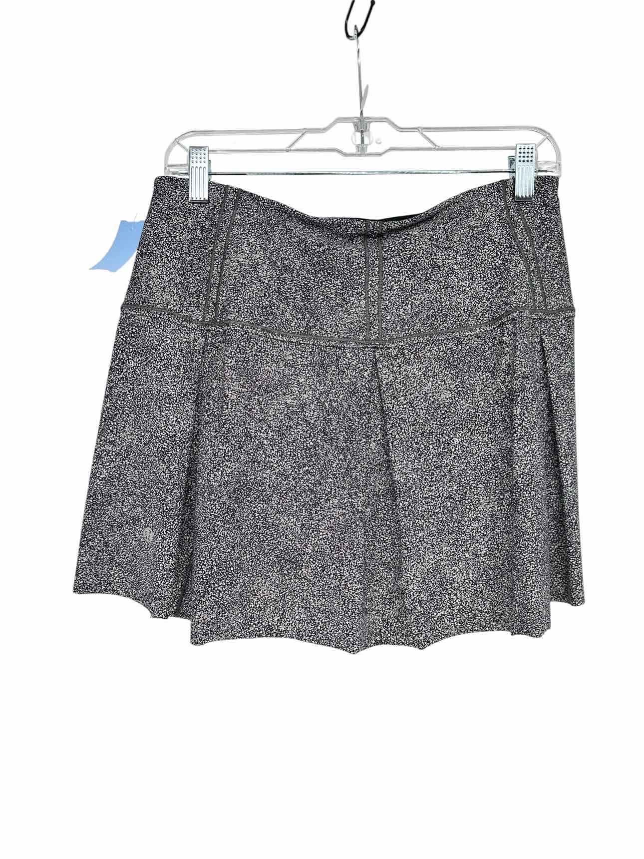 Lululemon Lost in Pace Skort in Sea Spray Alpine Size 8T