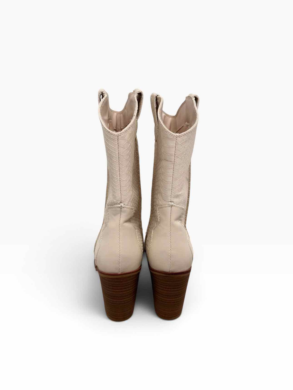 Mia Cream Cowboy Boots Shoe Size 8 **NEW**