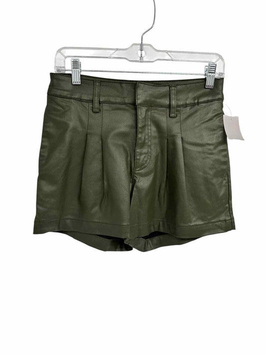 Kut from the Kloth Willa Coated Pleated Shorts Olive Size 2 **NEW**