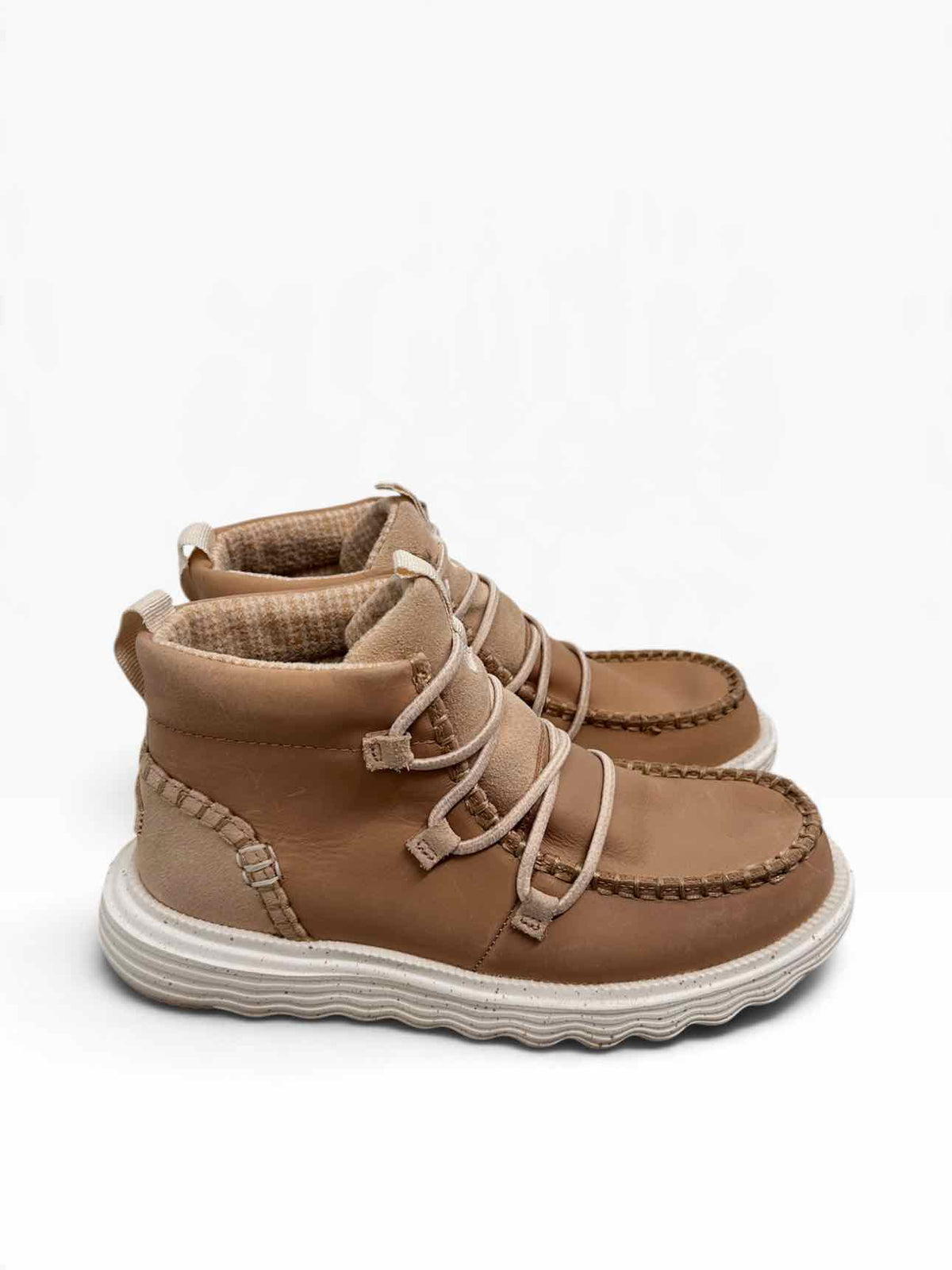 Hey Dude Beige Reyas Boots Shoe Size 7