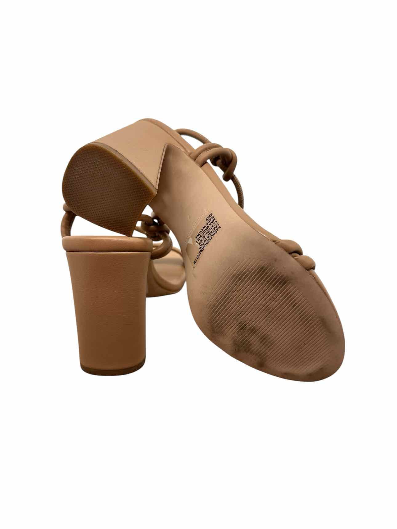 Steve Madden Beige Harrlow Block Heel Sandals Shoe Size 7
