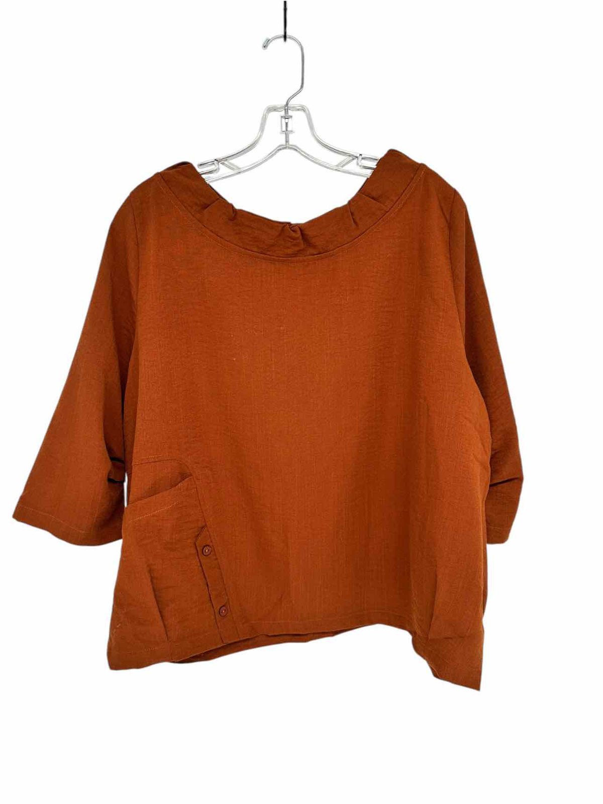 Coco +  Carmen Rust 3/4 Sleeve Top Size S/M **NEW**