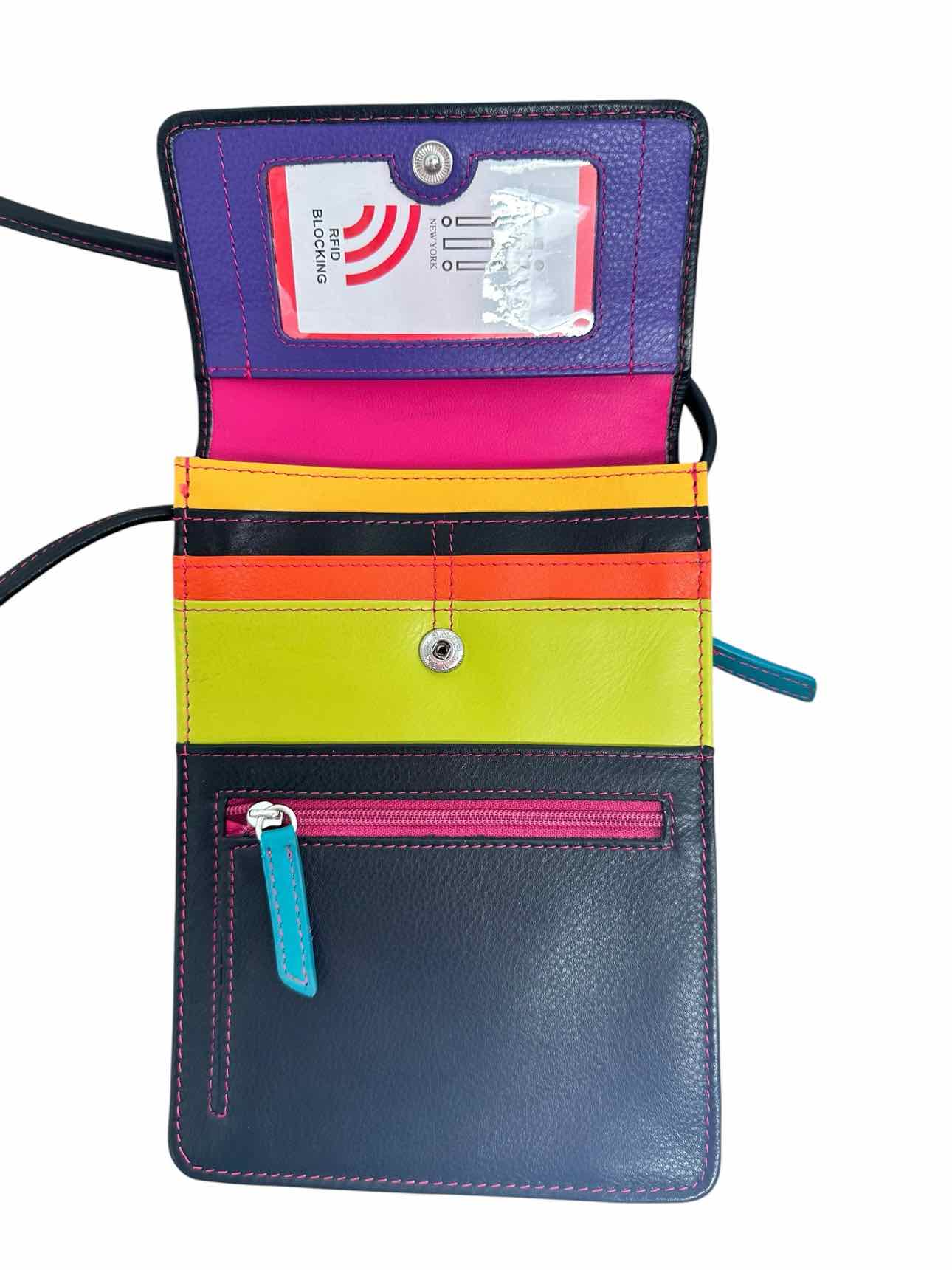 Ili New York Crossbody Organizer RFID Black Leather Crossbody